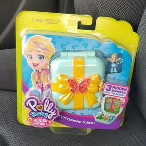 Mattel Polly Pocket Flutterirific Forest Playset 3 Hidden Surprises & Stickers